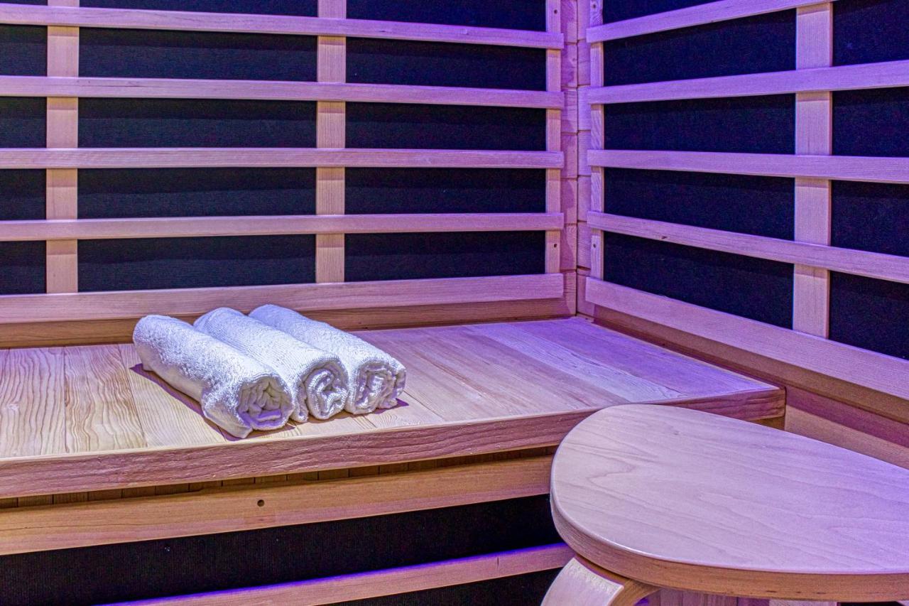 Le Jules Verne - Idealement Situe Avec Sauna Calais Dış mekan fotoğraf